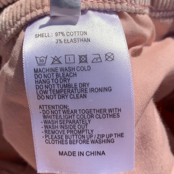 Brandy Melville light pink corduroy mini skirt - Picture 6 of 6